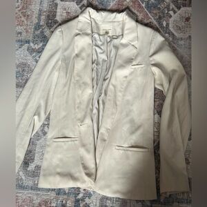 Like New Silence and Noise Cream Blazer - Size Small
